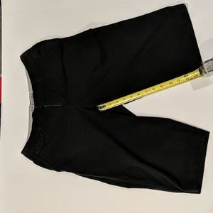 Black Capris